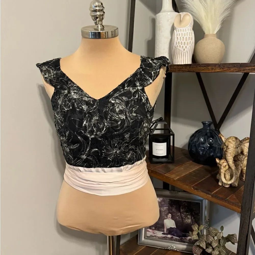 Koch Mini Cropped Top Floral Black/Light Pink w/ Sash Women’s SIZE SMALL